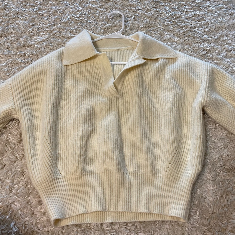 Comfy sweater 👚
